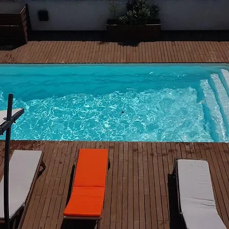 Avec Piscine Dans Le Sud De La France Vila
